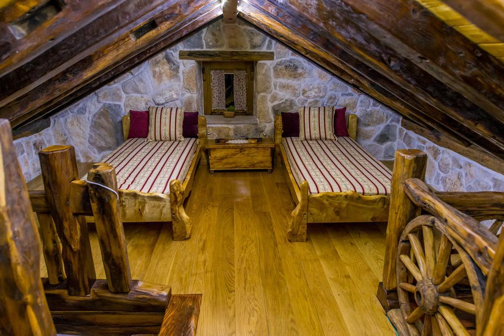 Stonehouse Marina Villa Vrsine Bagian luar foto