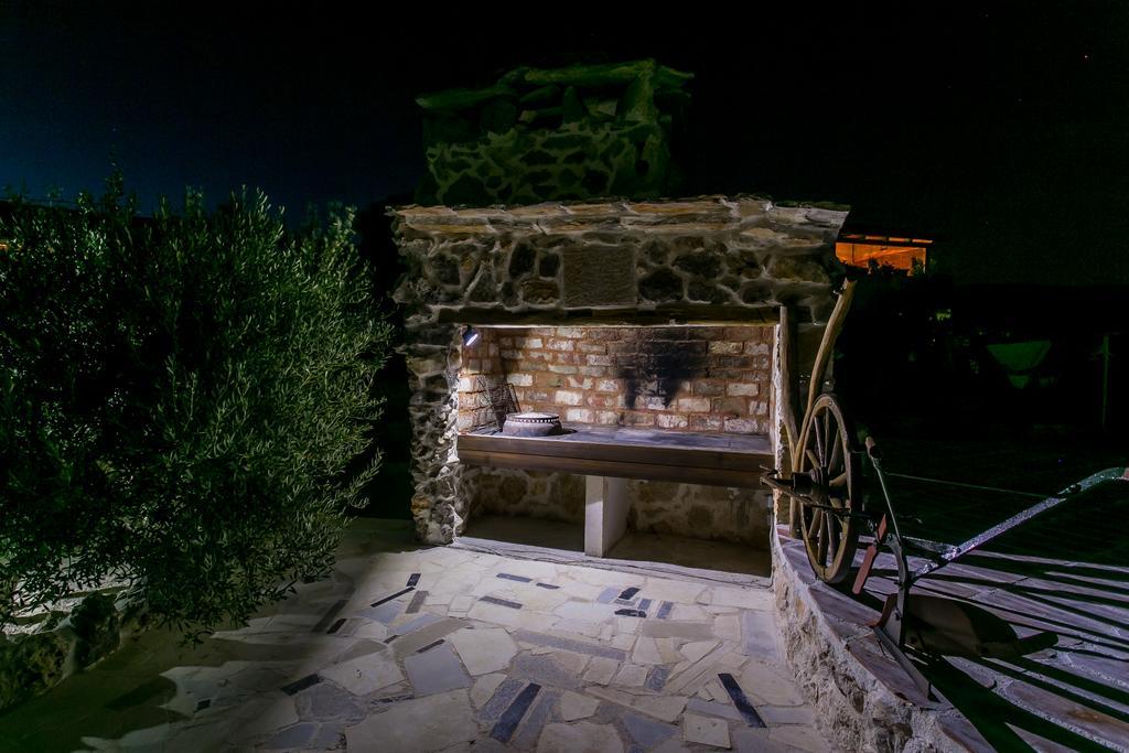 Stonehouse Marina Villa Vrsine Bagian luar foto