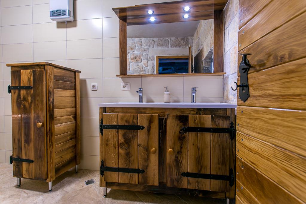 Stonehouse Marina Villa Vrsine Bagian luar foto