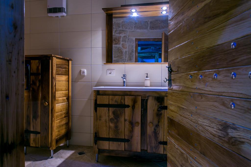 Stonehouse Marina Villa Vrsine Bagian luar foto