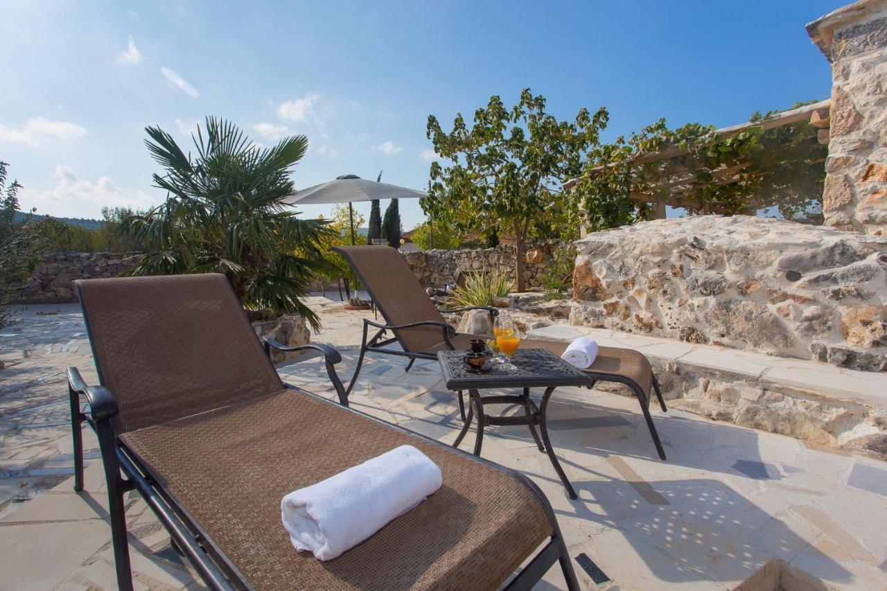 Stonehouse Marina Villa Vrsine Bagian luar foto