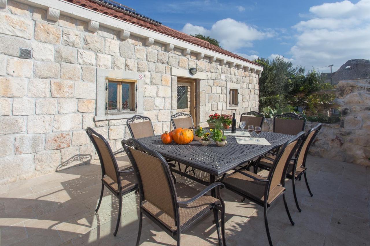 Stonehouse Marina Villa Vrsine Bagian luar foto